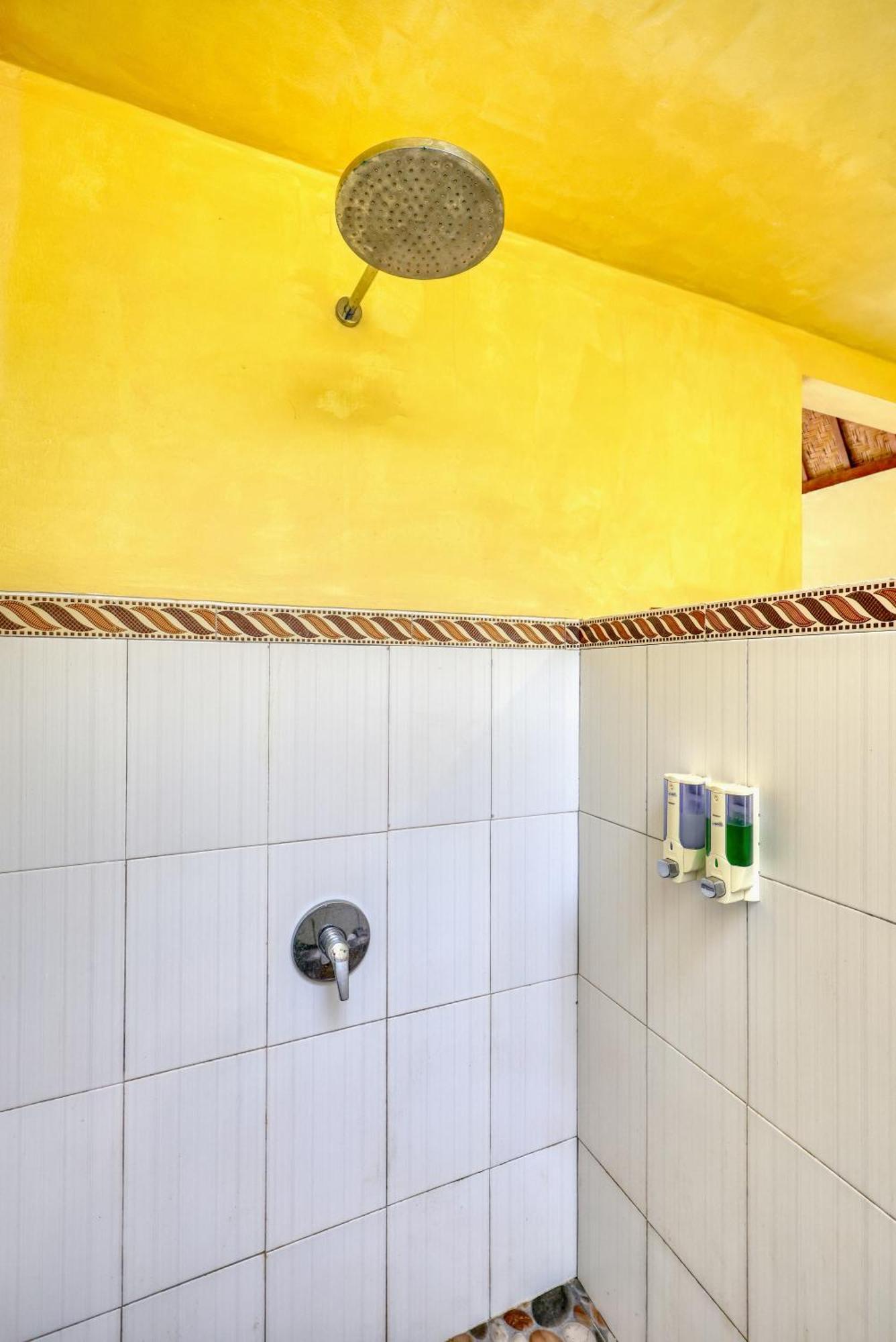 Maharga Bungalows Sakti Rom bilde